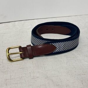 Vineyard Vines Whale Canvas Club Belt – Size L | Silk, Cotton & Leather